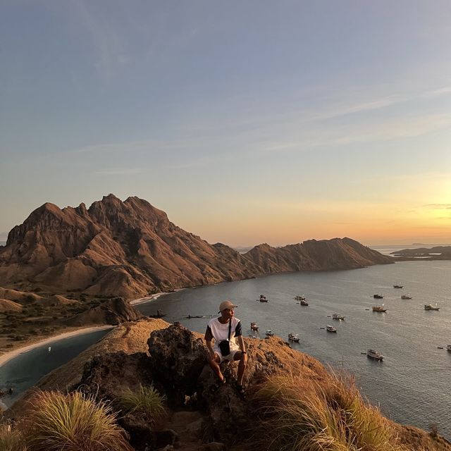 Sunrise in Pulau Padar