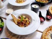 ร้านอาหารนานาชาติในโรงแรม Movenpick