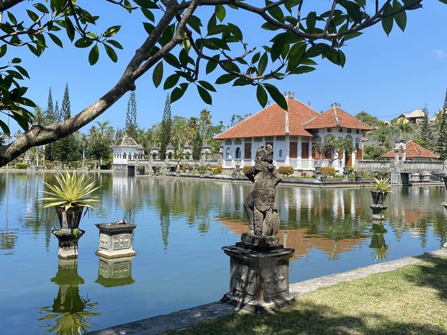 Ujung water palace