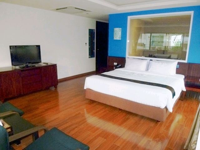 曼谷 | 旺中帶靜 帶陽台極開揚 Hotel Mermaid 精品酒店