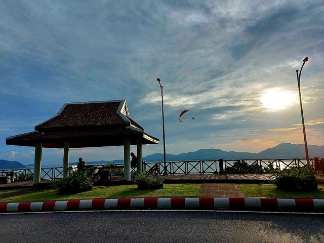 จุดชมวิวเขาขาด ชมวิวท้องทะเลแบบพาโนรามา