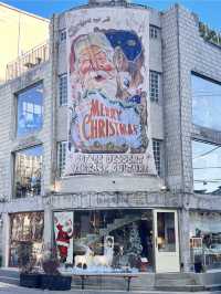 〖 ソウル・誠信女大入口〗CHRISTMASムード全開🎄建物から可愛すぎるカフェ✨