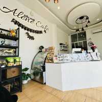 เอลีน คาเฟ่ 
