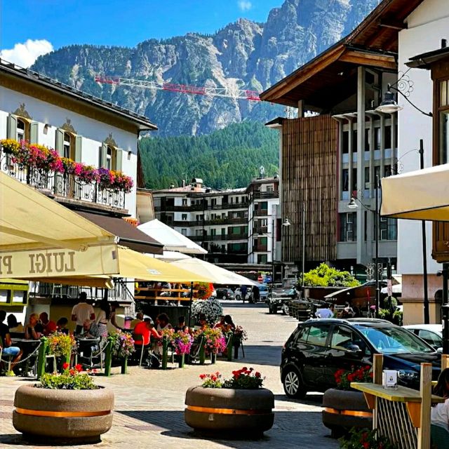 AMAZING HOLIDAY IN CORTINA D'AMPREZZO! | Trip.com Cortina d'Ampezzo
