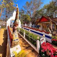พระธาตุศรีสองรัก จ.เลย