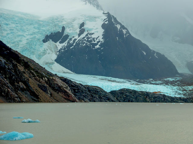 Laguna Torre...빙하를 만져볼 수 있는...