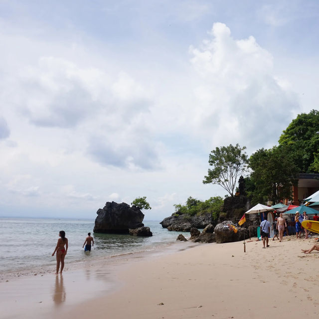 Turquoise water Suluban Beach 🏖️