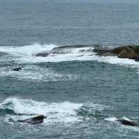 「仙女岩海岸：靜謐神秘」