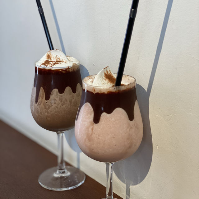 アポロチョコ🍓シェイク