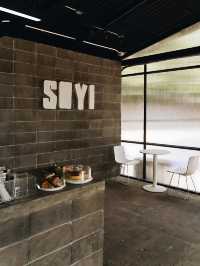 ☕ SOYI CAFE คาเฟ่สไตล์ลอฟท์เท่ๆ