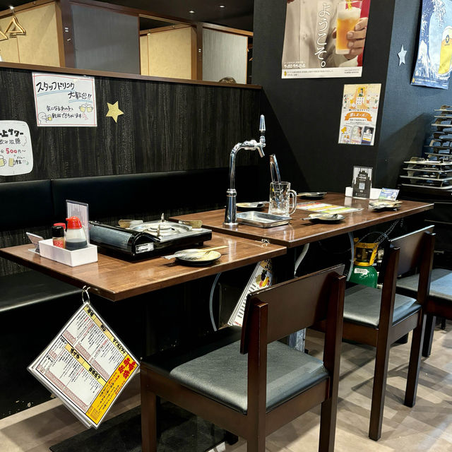 【大阪・東梅田】BBQやビアガーデンが室内で楽しめる「大衆肉酒場 ブラック」