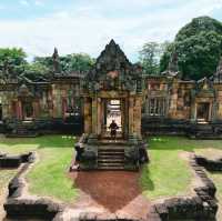 ปราสาทหินเมืองต่ำ