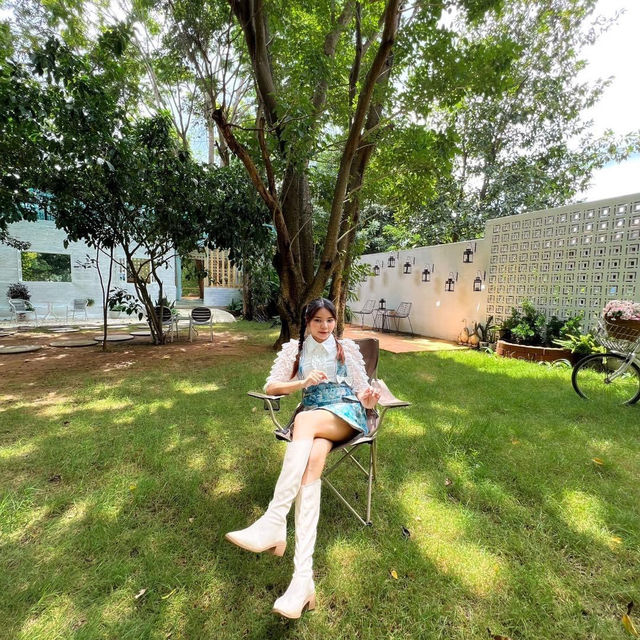 คาเฟ่สุดน่ารัก ซ่อนตัวลับๆ ท่ามกลางป่าใหญ่🌲⛰️