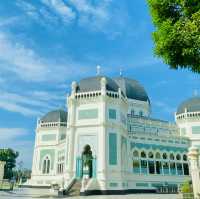 A journey into architectural splendor and cultural history🇮🇩