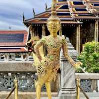 Admiring Thai Royal Splendour at The Grand Palace