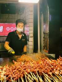 Famous BBQ : RONG SHU YUAN ZHONGSHAN ROAD