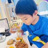 「親子餐廳Playhouse，玩樂食樂兼備！」