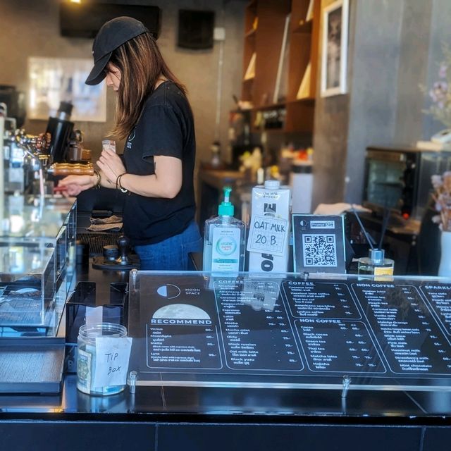 MOON SPACE CAFE - Specialty coffee ชัยภูมิ
