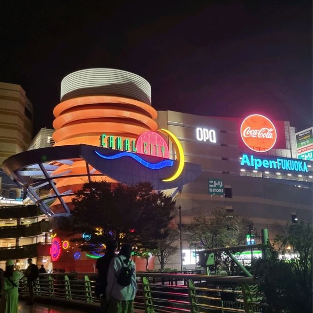 후쿠오카 여행 필수코스~! : 캐널시티 하카타⛲️