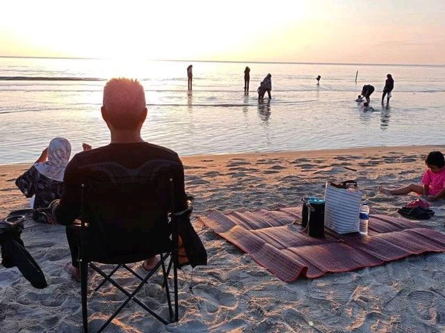 Pandak Beach Cendering