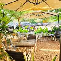 🇲🇾 Savor Village Delights at Kafe Kampung Kaw