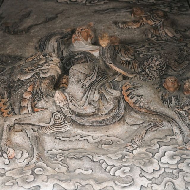 ซุ้มประตูจีน วัดช่องลม - Unseen แห่งราชบุรี