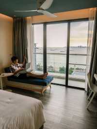 นอนชมวิวทะเลจากปลายเตียง ที่ OZO North Pattaya 🏨