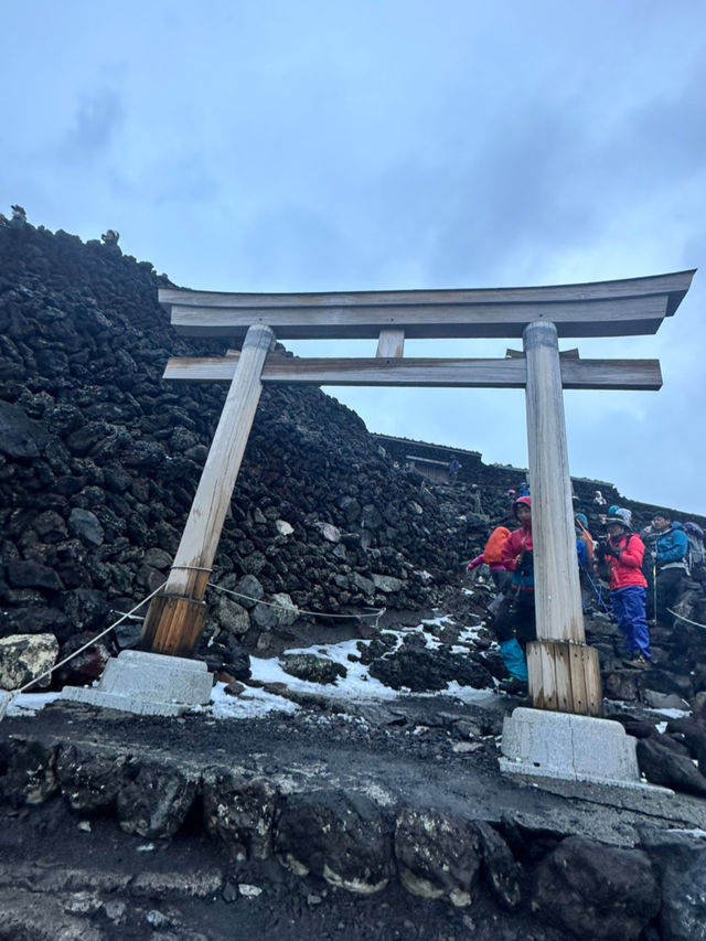 日本東京-攀登富士山 吉田路線