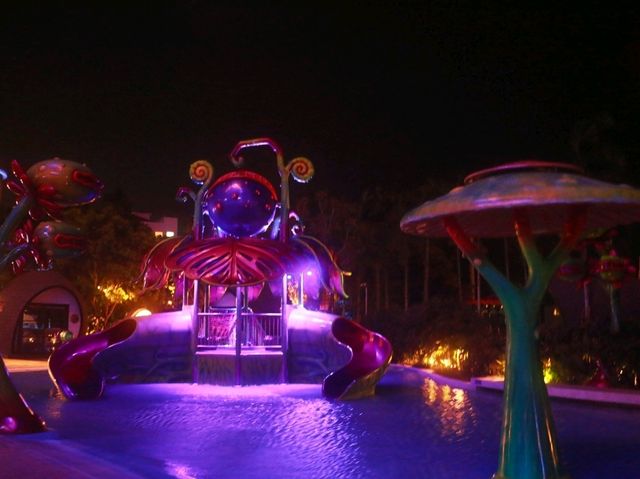เที่ยวสวนน้ำ  Space water park 
