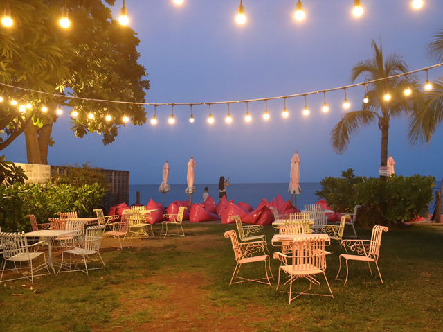 รีวิว Top Secrets Beach Café ( หัวหิน ) 🍸