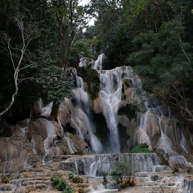 夕滝：青山綠水的瀑布仙境 🌲💦
