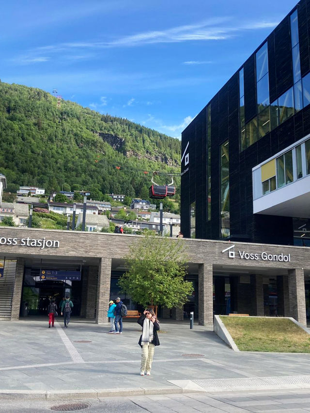 Voss 搭纜車上山看風景