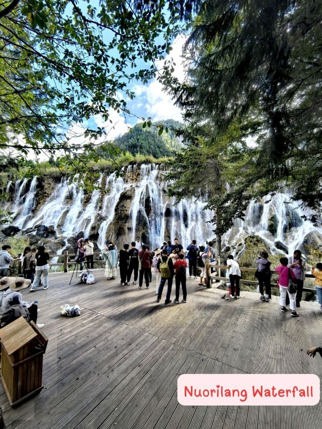 4 Famous Waterfall You must see in Jiuzhauguo