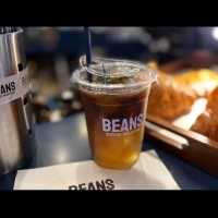 Bean ร้านกาแฟ ใจกลาง Emsphere