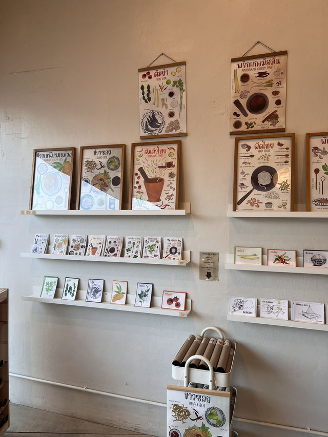치앙마이의 귀여운 카페이자 소품샵 'Akaliko design shop'🇹🇭
