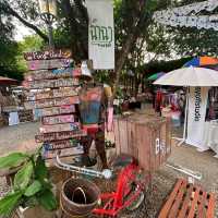 ฉำฉา 雨樹手工市集Chamcha Market 