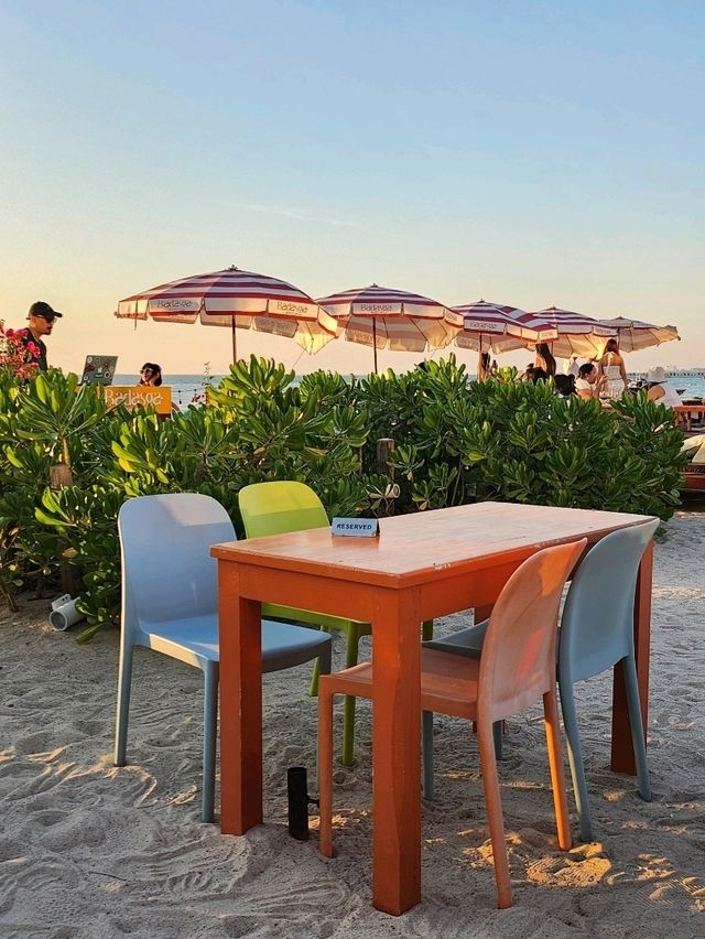 good mood @ Badasga beach club