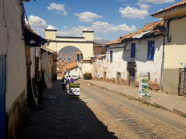 쿠스코 골목 산책..Arco de Santa Ana