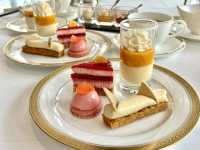 Afternoon tea in collaboration with Pierre Hermé