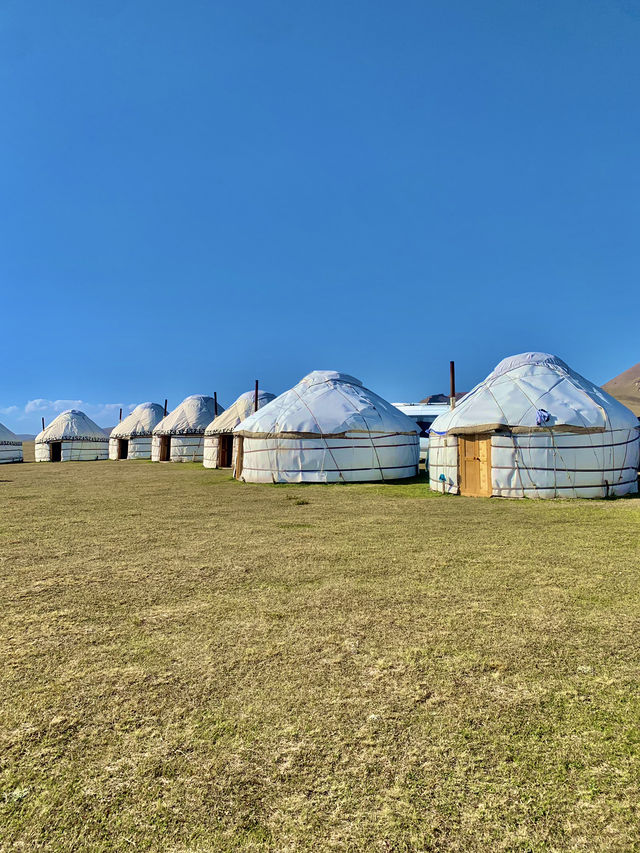 🛖 Experience Nomadic Life hiking by Song-Kul Lake