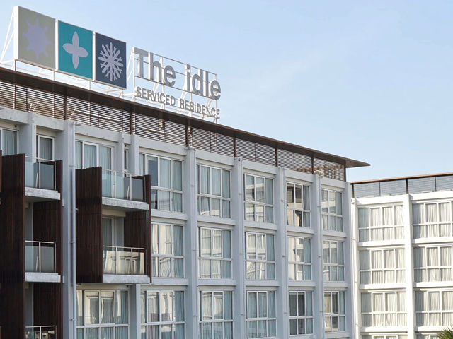 พักผ่อนสบายใจกันที่ The idle Hotel & Residence