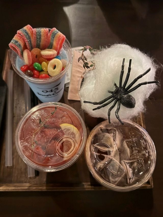 홍대 943 킹스크로스 cafe 해리포터카페