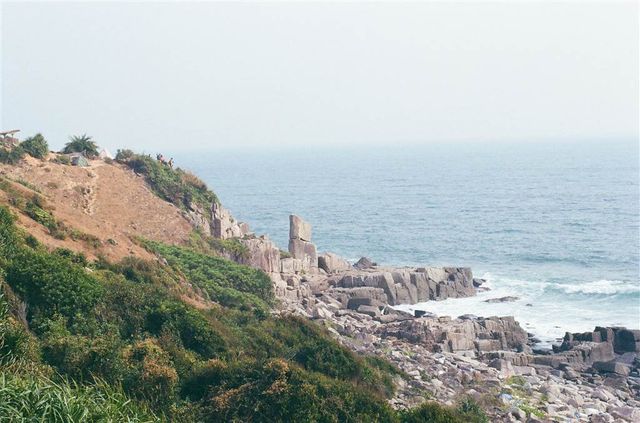 The Balanced Rock — Geological Wonder at Grass Island (Tap Mun)