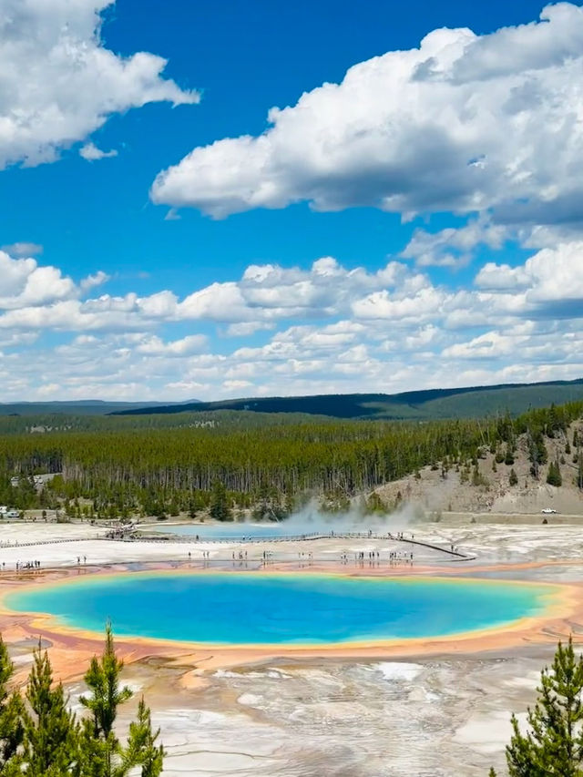 A Land of Fire and Ice – My Outdoor Adventure in Yellowstone National Park