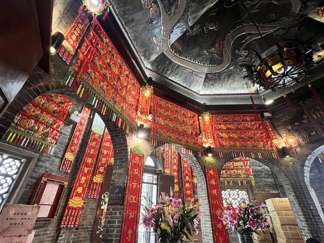 A Lotus-Shaped Temple — Lin Fa Temple of Tai Hang
