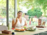 คาเฟ่ศรีราชาที่ซ่อนตัวอยู่ในโรงแรม Jasmine Resort
