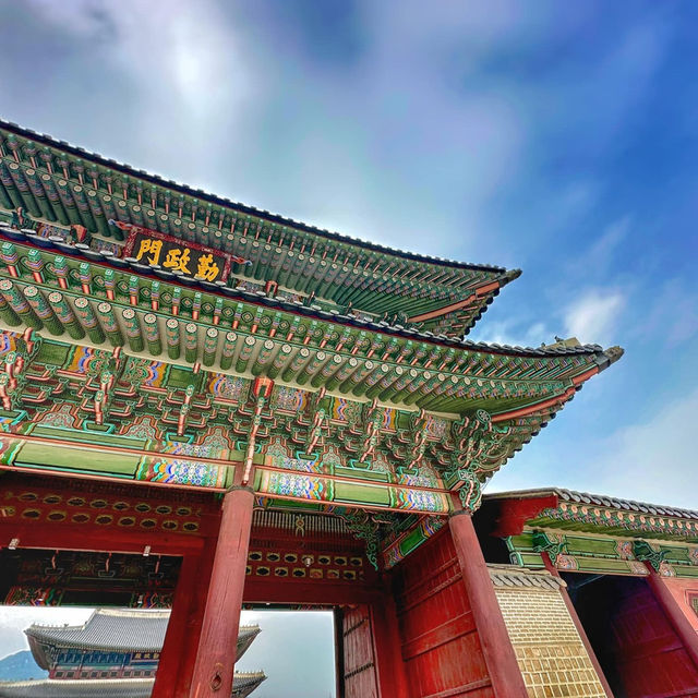 Timeless Elegance: A Day at Gyeongbokgung Palace