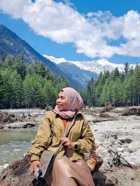 Beautiful Village in Kumrat Valley, Pakistan😍