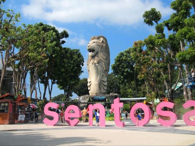 "Sentosa Island : A Perfect Gateway for Fun and Relaxation"