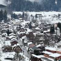 綺麗すぎる雪景色『白川郷』